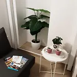 Apartament Civico 70 *