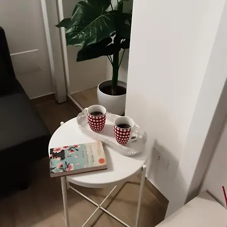 Civico 70 דירה *